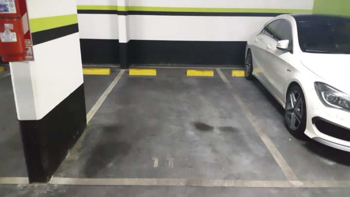 Cochera en Venta - Barrio Centro