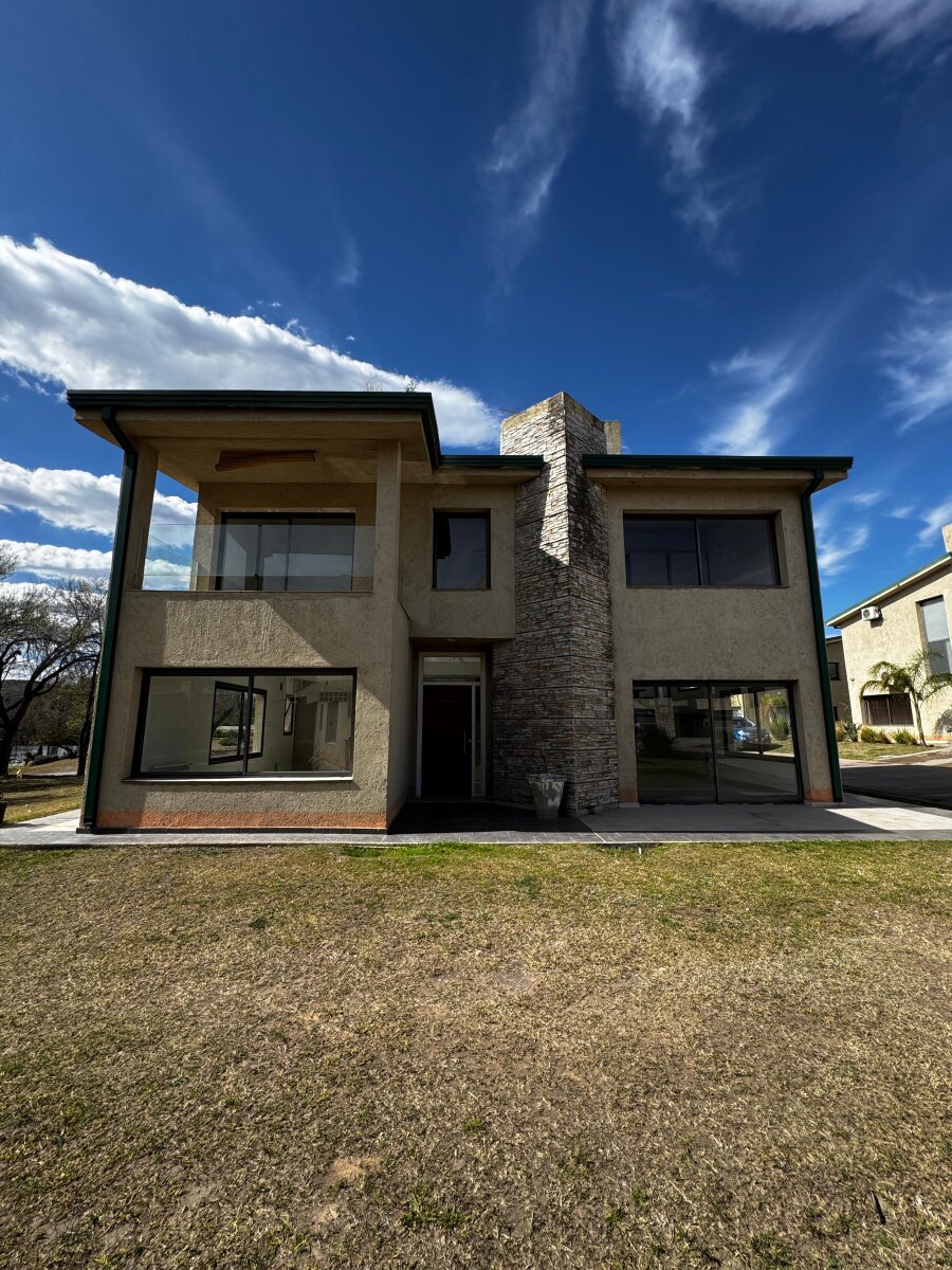 CASA 3 DORMITORIOS EN  EL HOUSING DENTRO DEL COUNTRY LA ARBOLADA HOLLYWOOD – MALAGUEÑO - Imagen 32