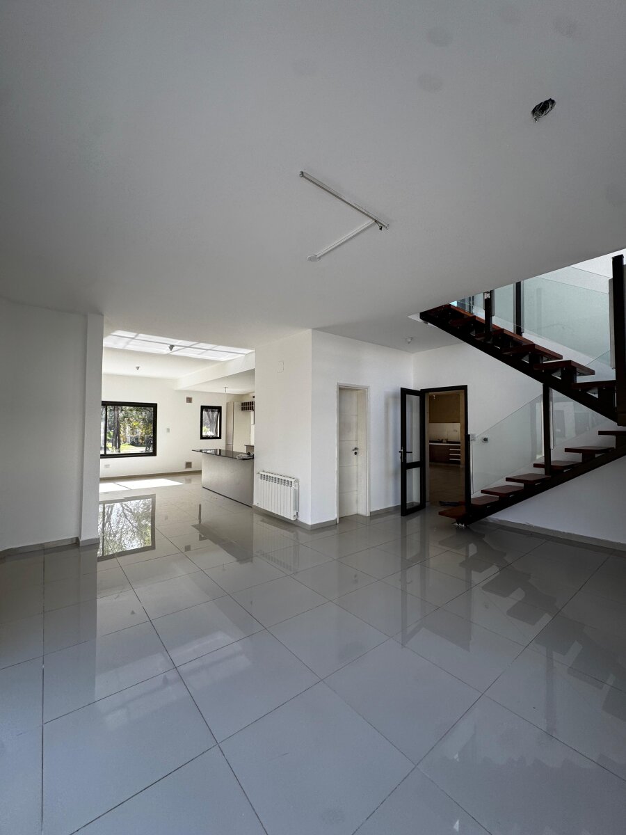 CASA 3 DORMITORIOS EN  EL HOUSING DENTRO DEL COUNTRY LA ARBOLADA HOLLYWOOD – MALAGUEÑO - Imagen 17