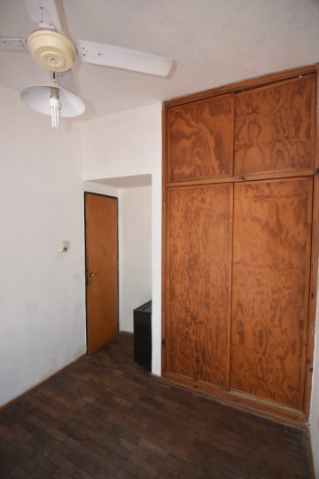 Departamentos de pasillo - Rosario - Venta