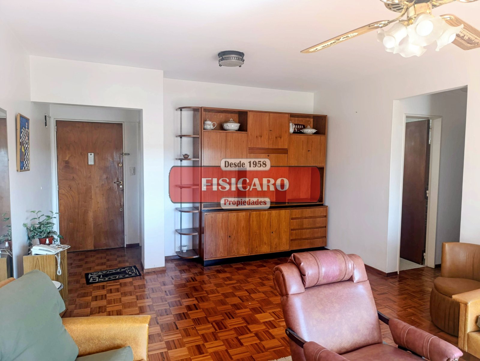 VENTA!!! Depto 3 ambtes c/cochera al fte. piso 5º - Vicente López — foto 2