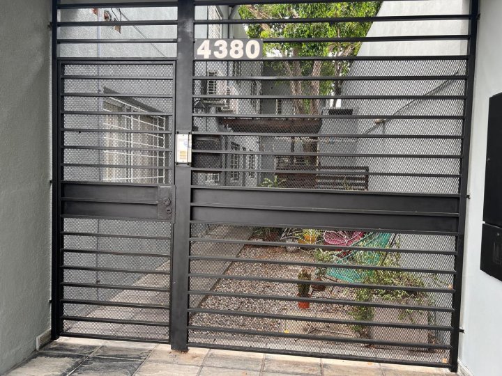 Departamentos de pasillo - Rosario - Venta