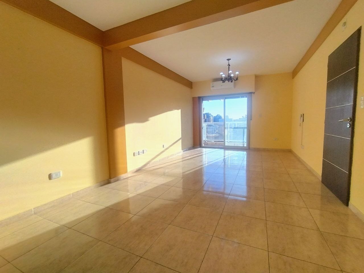 Departamento Monoambiente dividido, APTO PROFESIONAL.- Moron . — foto 10
