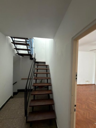 Departamentos de pasillo - Rosario - Venta