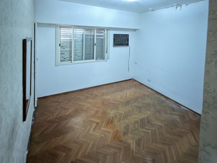 Departamentos de pasillo - Rosario - Venta