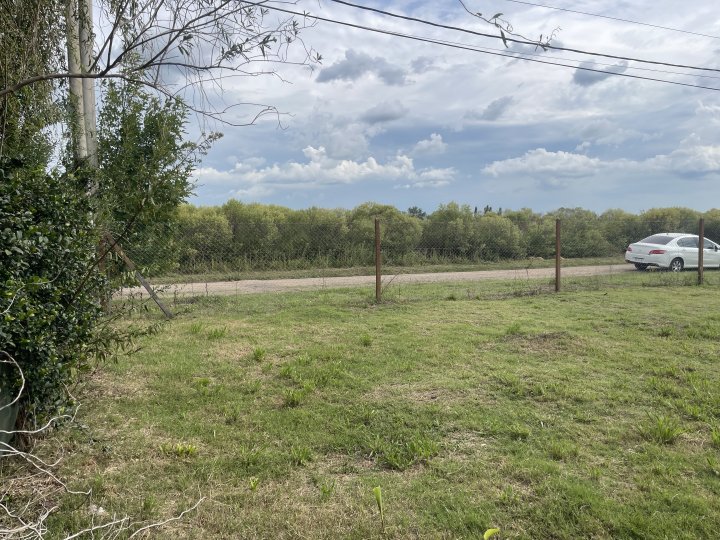 Terrenos - Alvarez - Venta