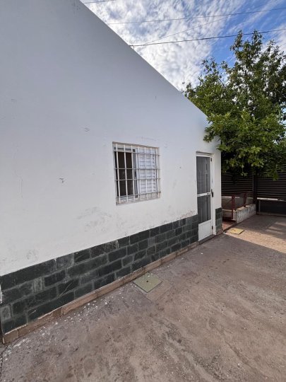 Casas - Capitan Bermudez - Venta