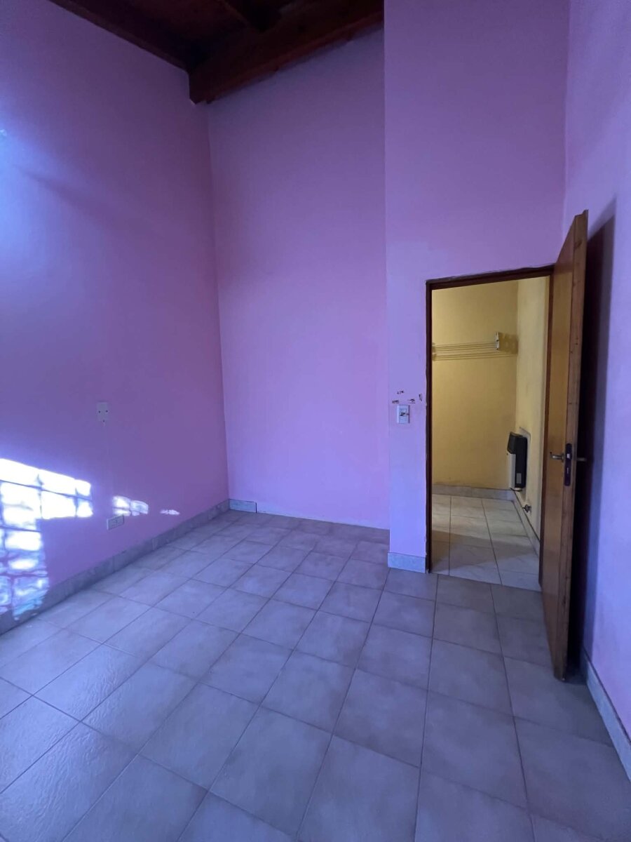 Propiedad ubicada sobre calle Colorados del Monte entre Río Paraná y Río de la Plata - Barrio Sanchez Espuelas — foto 15