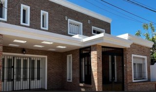 Casas - Capitan Bermudez - Venta