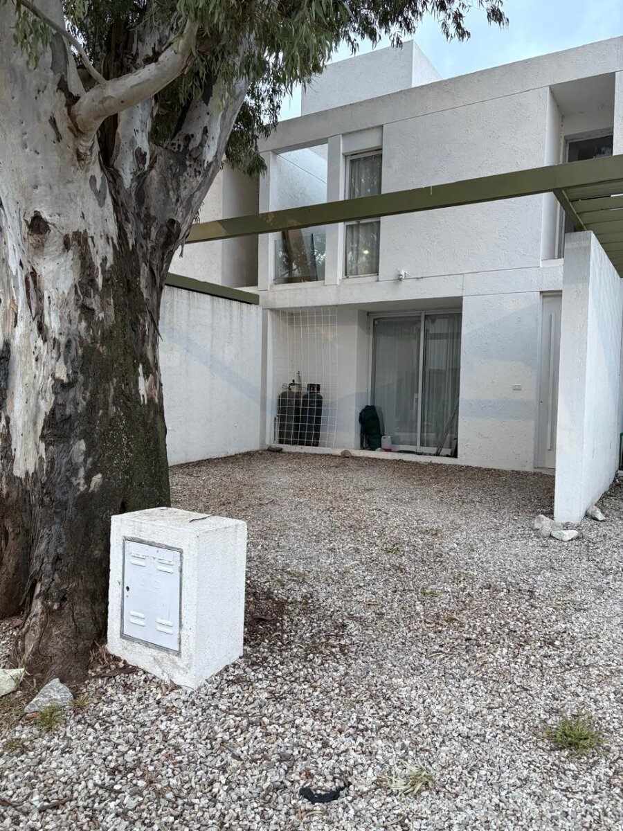 DUPLEX VENTA EN RINCONES DE  MANANTIALES