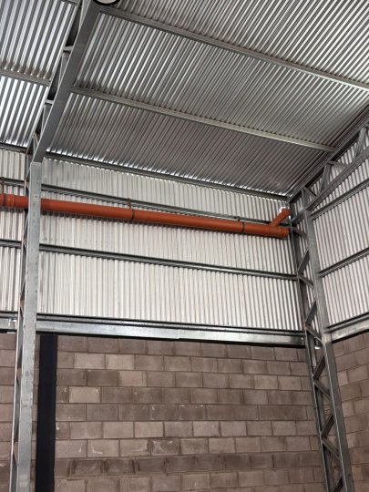 Galpones / Depósitos - San Lorenzo -  Alquiler