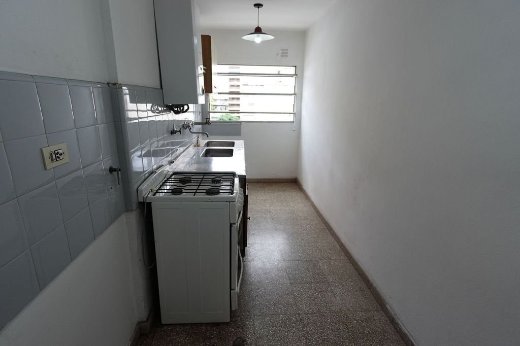 Departamento de 1 dormitorio - Montevideo 677 — foto 2