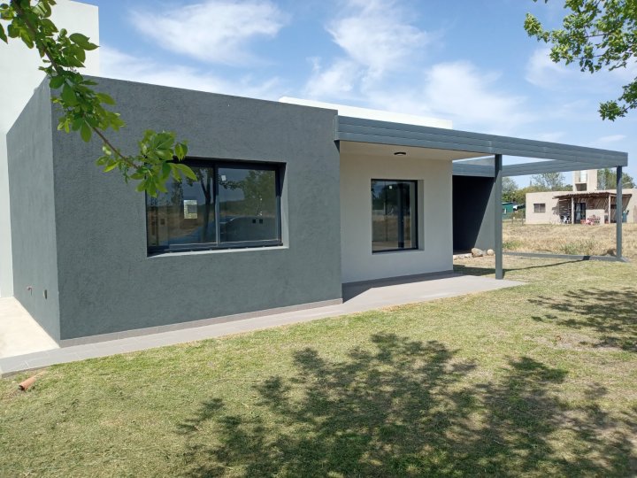 VENTA CASA BARRIO SAN FRANCISCO RUTA E 53