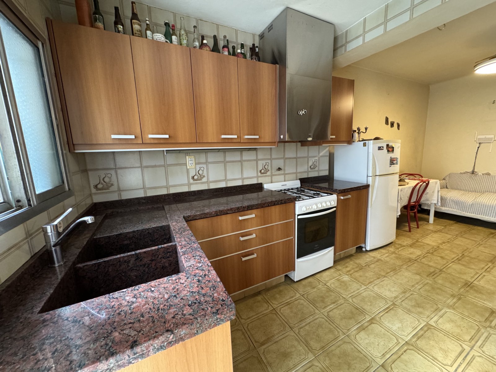 CASA EN VENTA ECHESORTU