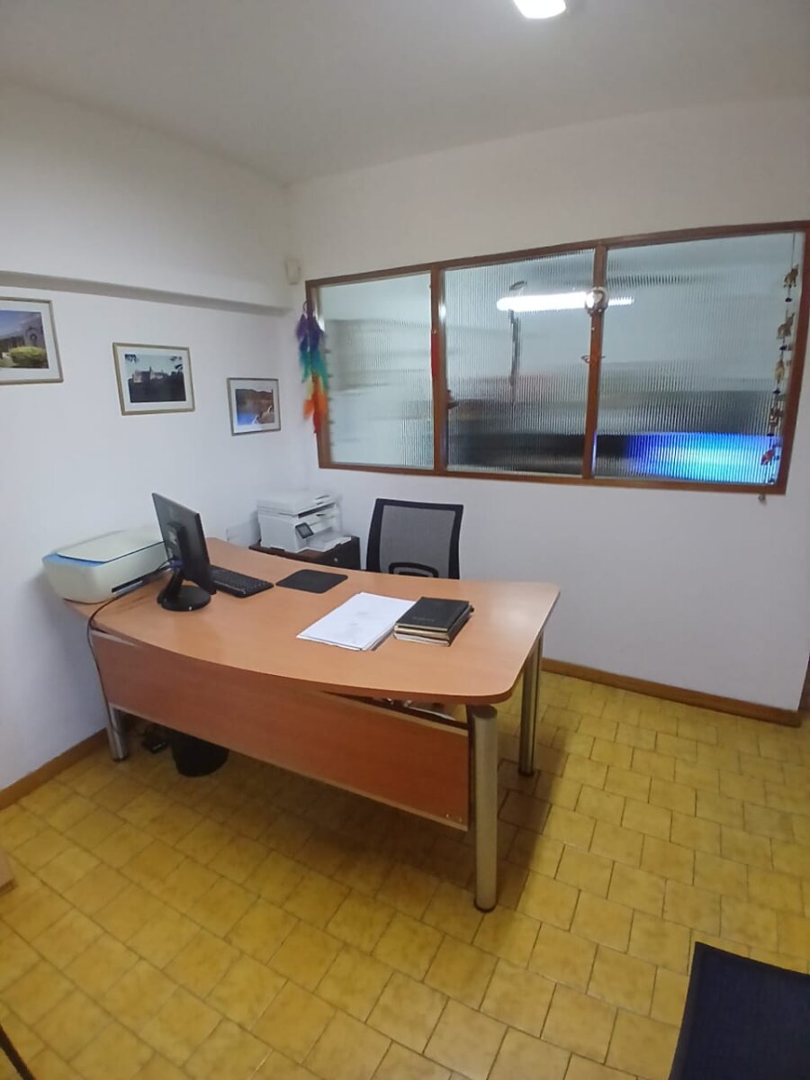 LOCAL CON PRIVADO VIAMONTE AL 600 — foto 2