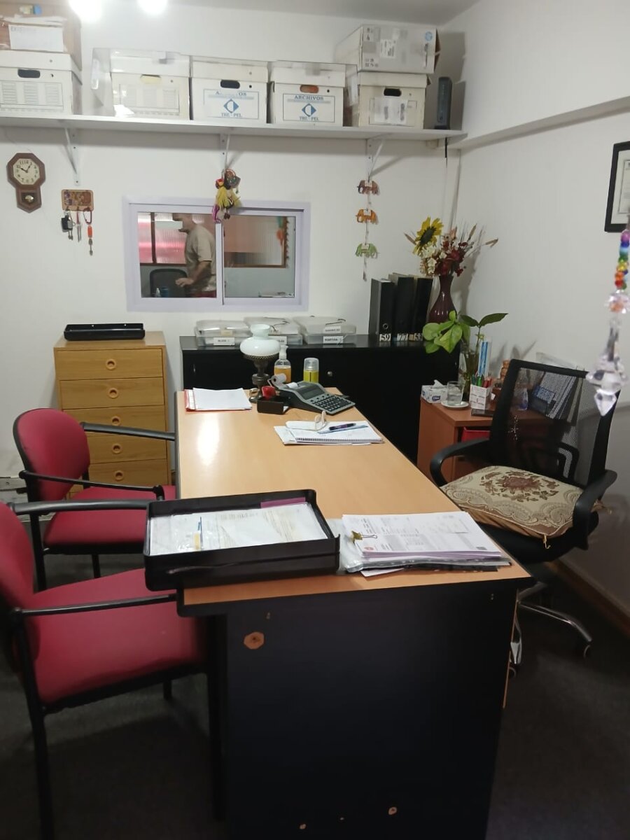 LOCAL CON PRIVADO VIAMONTE AL 600 — foto 4