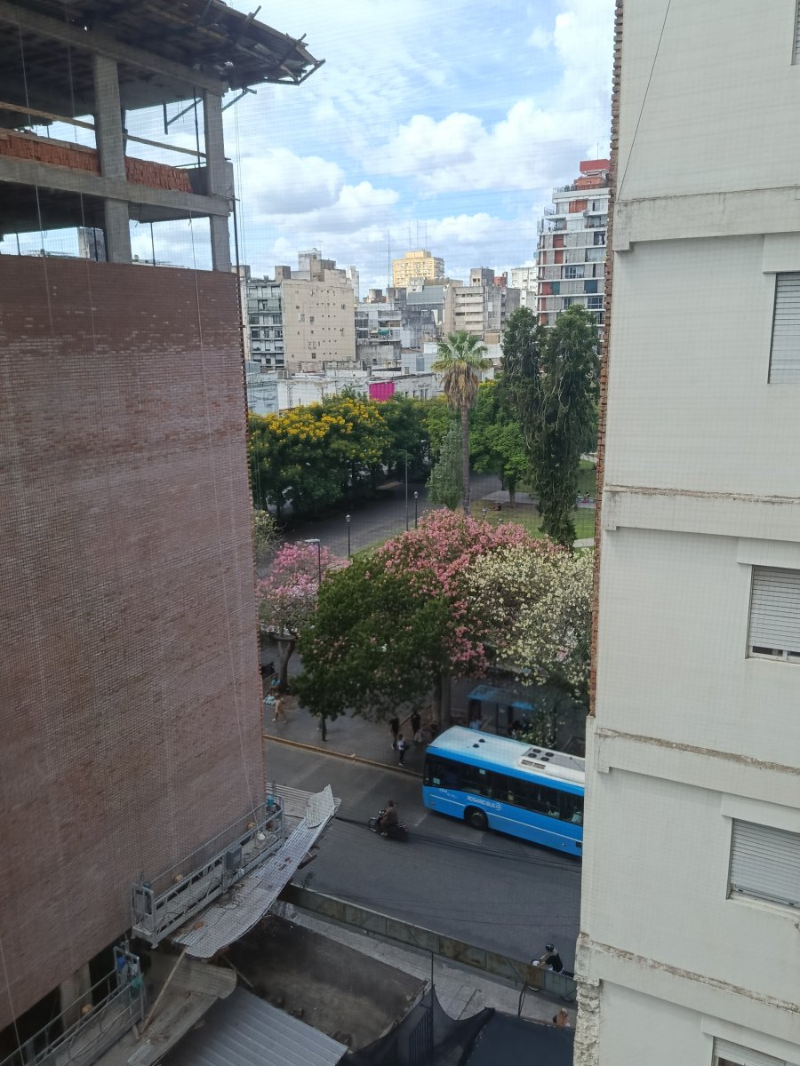 En pleno centro, impecable y con cochera!!! - Imagen 10