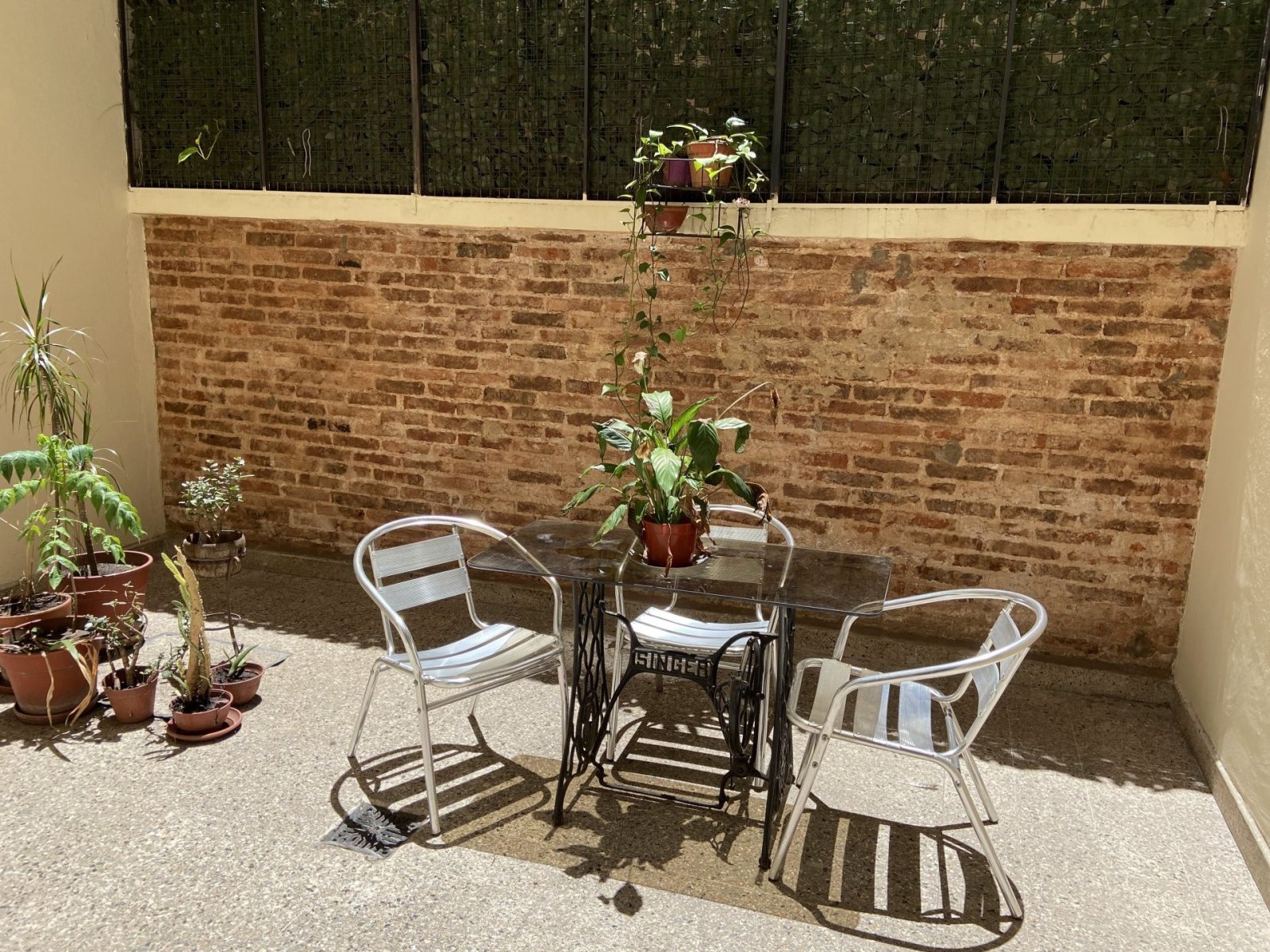 San Cristobal, Chile 1400, 3 amb, 100m2, u$S 159.000
