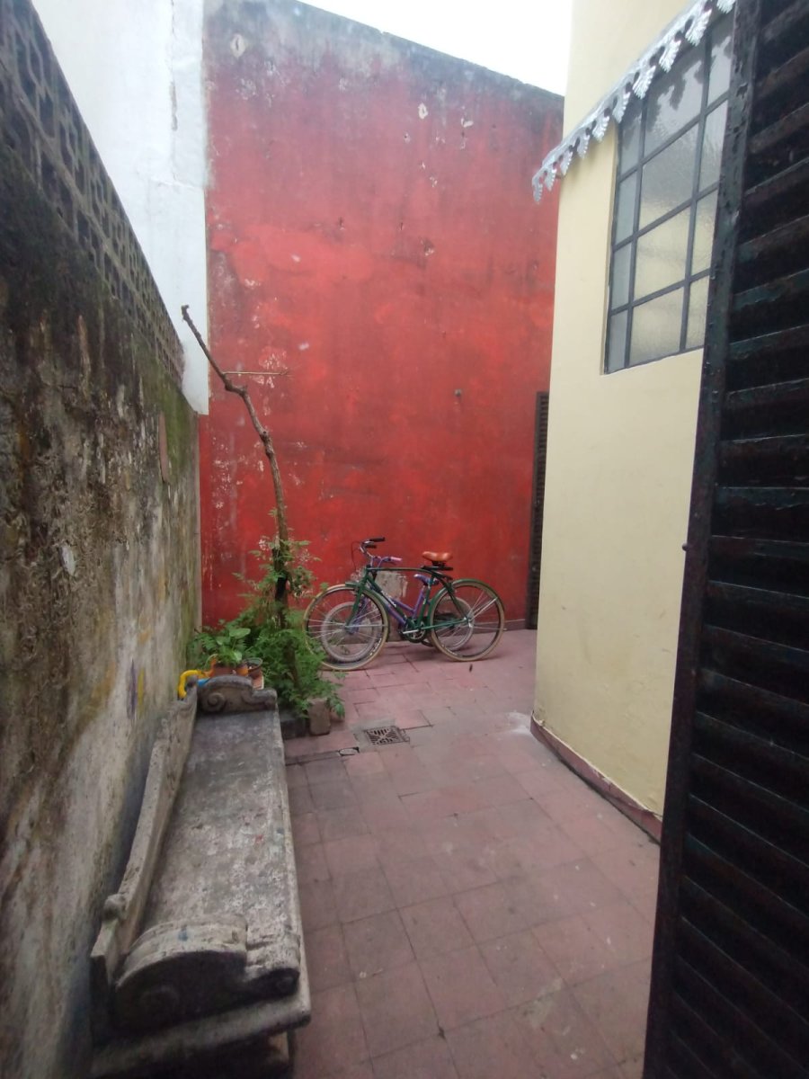 Parque Avellaneda, Laguna 700, 4 amb, 115m2, u$S 119.000 — foto 2