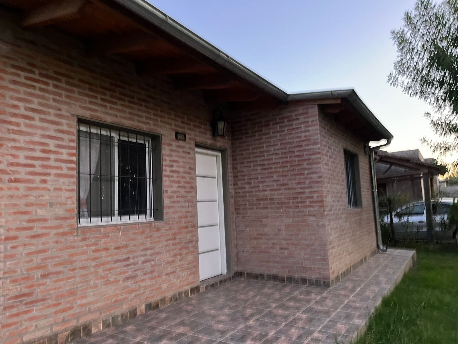 La Taba 1969 Casa en alquiler Punta Chacra - Roldán — foto 3