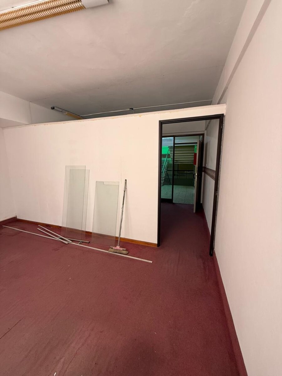 Oficina/Local en Venta - 29