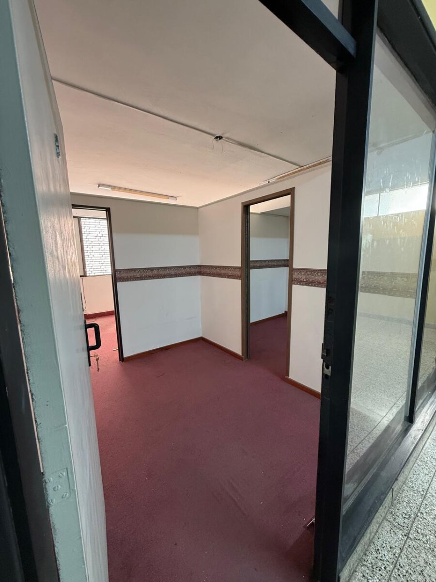 Oficina/Local en Venta - 21