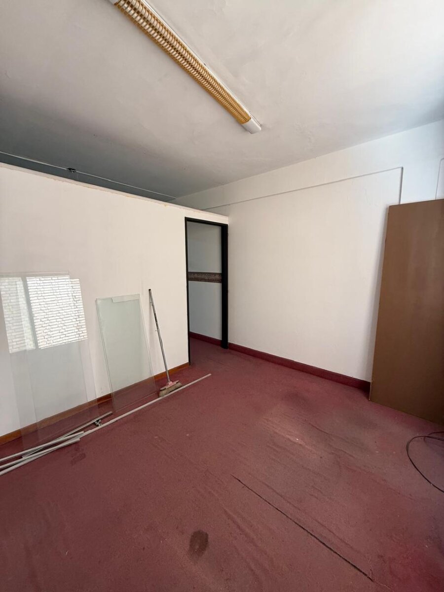 Oficina/Local en Venta - 31