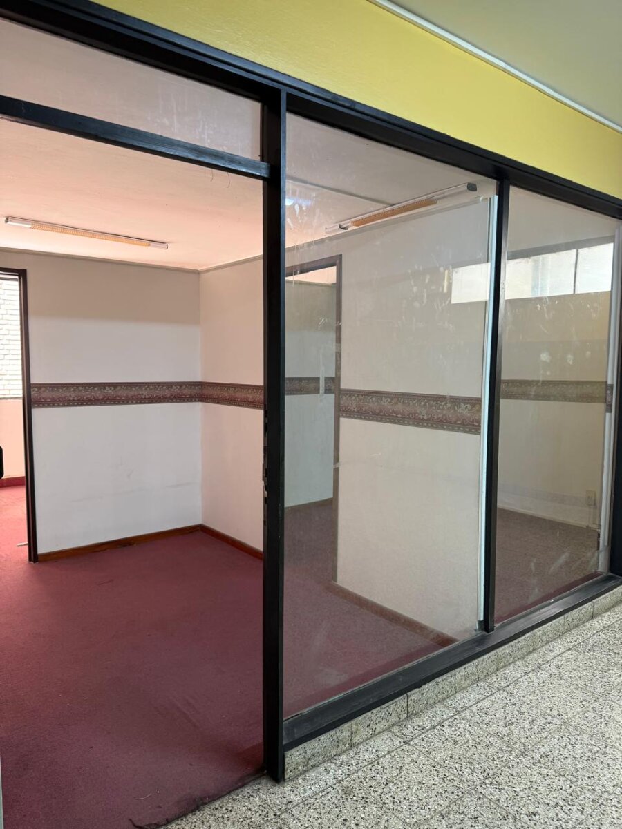 Oficina/Local en Venta - 22