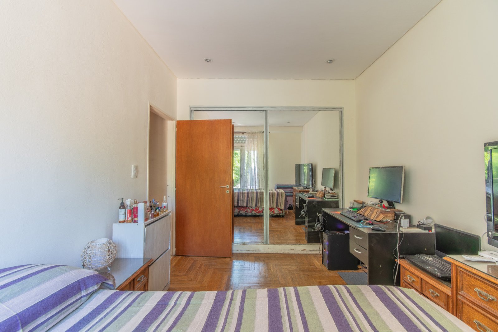 DORMITORIO FRENTE - 15 de 32