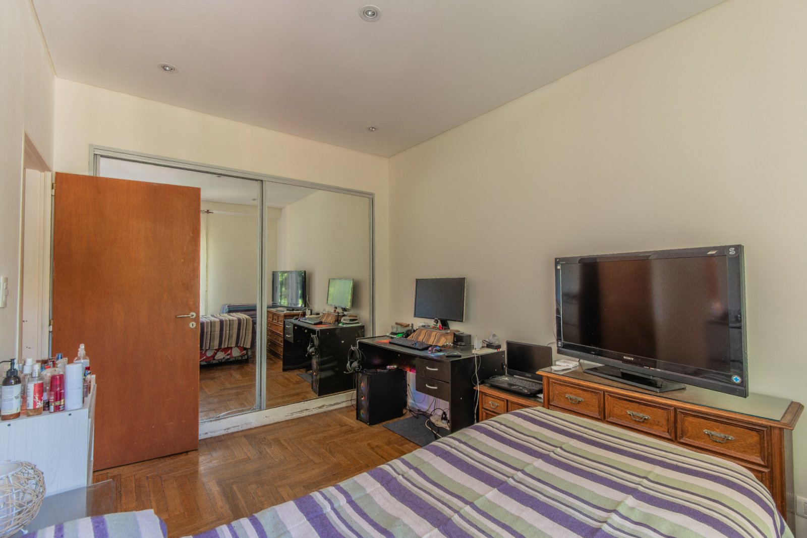 DORMITORIO FRENTE - 14 de 32