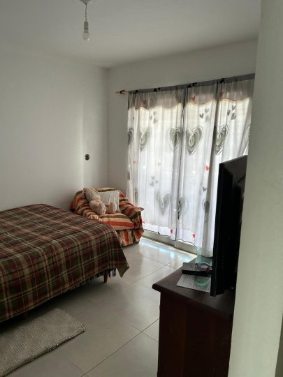 Departamentos de pasillo - Otra Ciudad - Venta