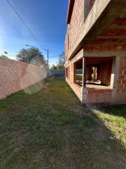 Departamentos de pasillo - Otra Ciudad - Venta