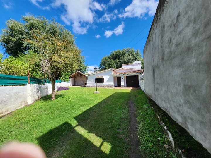 Vendo casa en centro de Unquillo