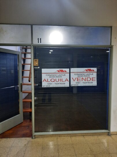Vendo LOCAL EN EDIFICIO IBERIA