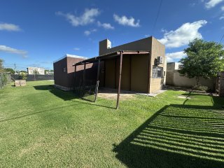 Casas - Funes - Venta