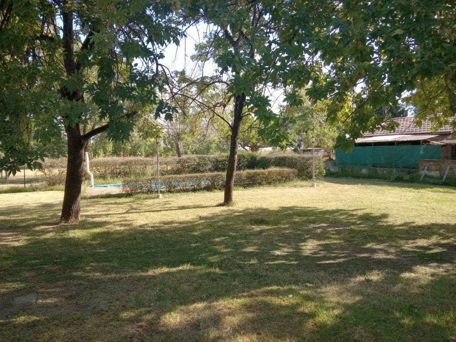 BARRIO TANGO CASA SOBRE 3 LOTES — foto 14