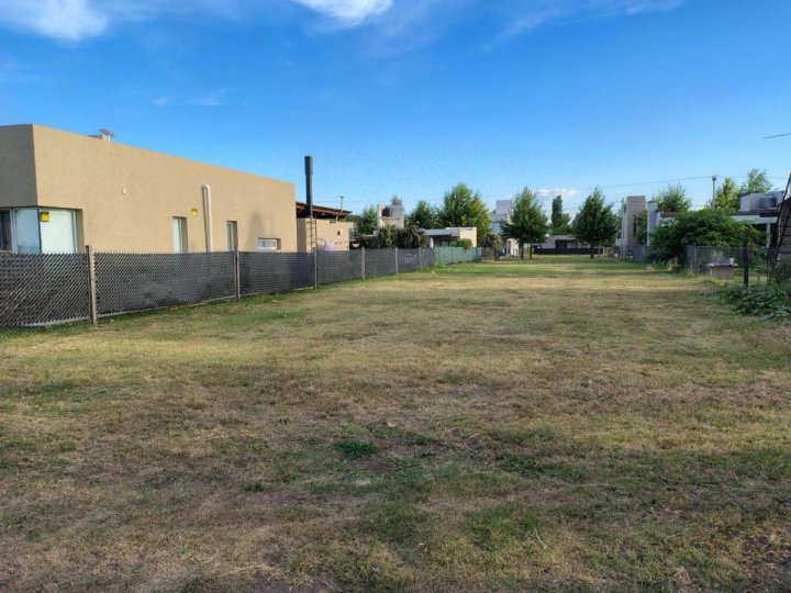 Terrenos - Ibarlucea - Venta