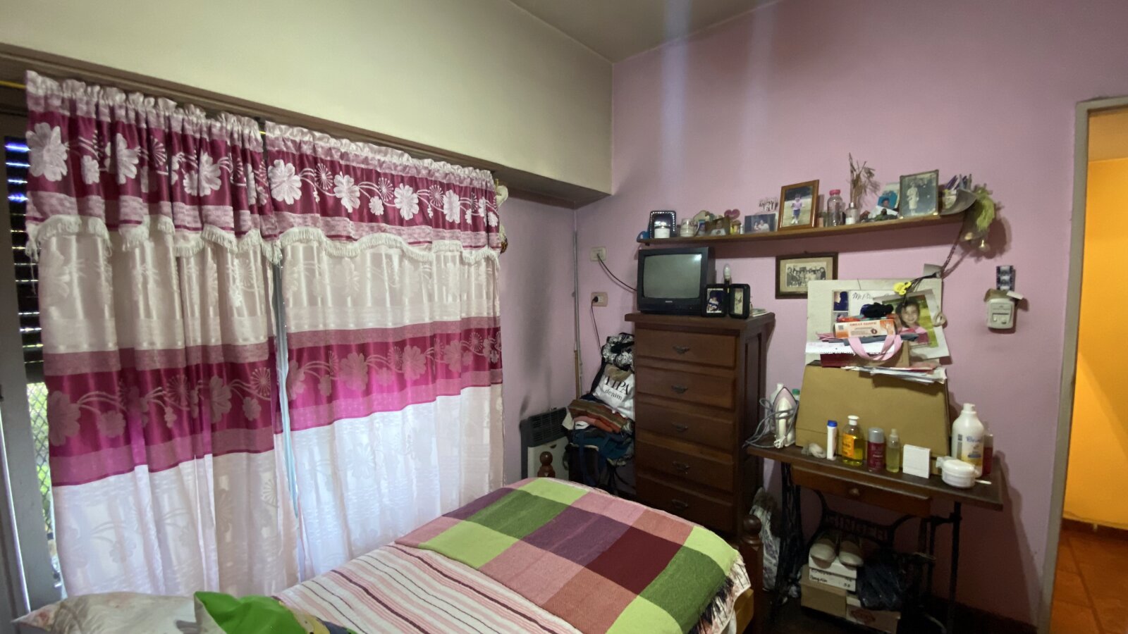 Casa 4 ambientes Villa Tesei con Cochera Pasante, Patio y Parrilla — foto 10