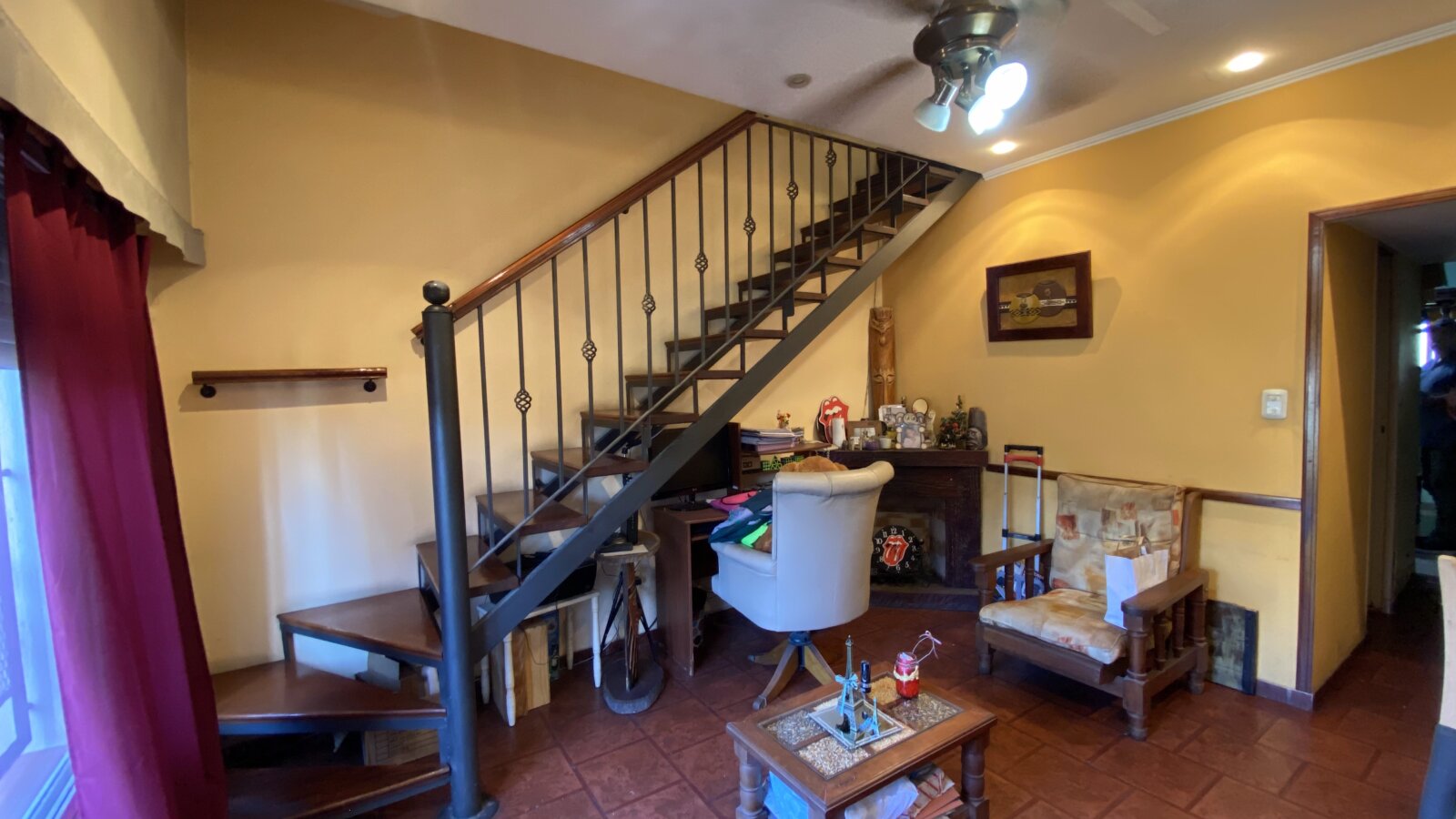 Casa 4 ambientes Villa Tesei con Cochera Pasante, Patio y Parrilla — foto 4