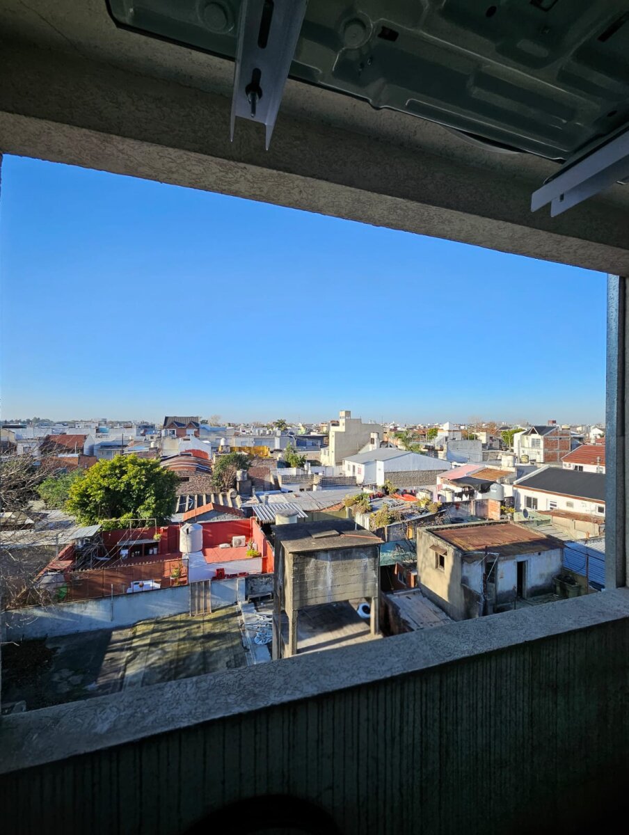 Departamento 2 ambientes con balcon - Venta