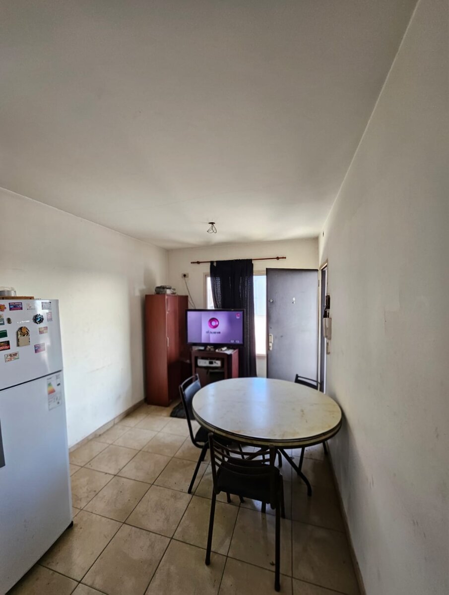 Departamento 2 ambientes con balcon - Venta — foto 9