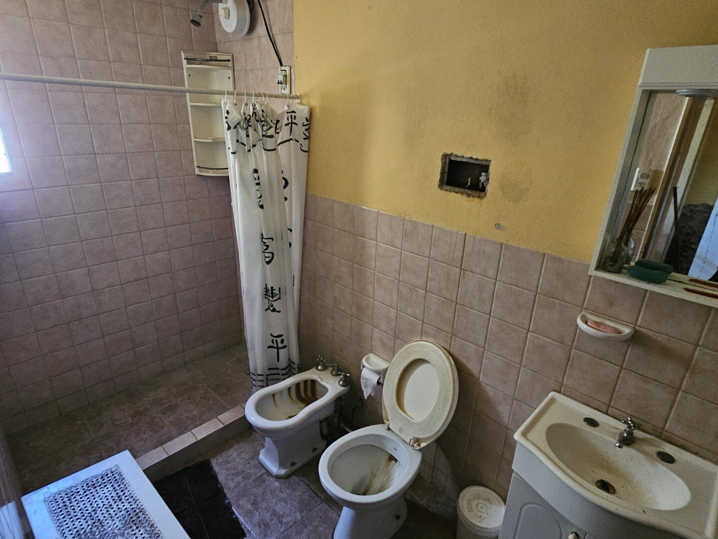 Casa quinta con excelente lote arbolado de 1.616 m2 - en la mejor zona de barrio Abadia — foto 14