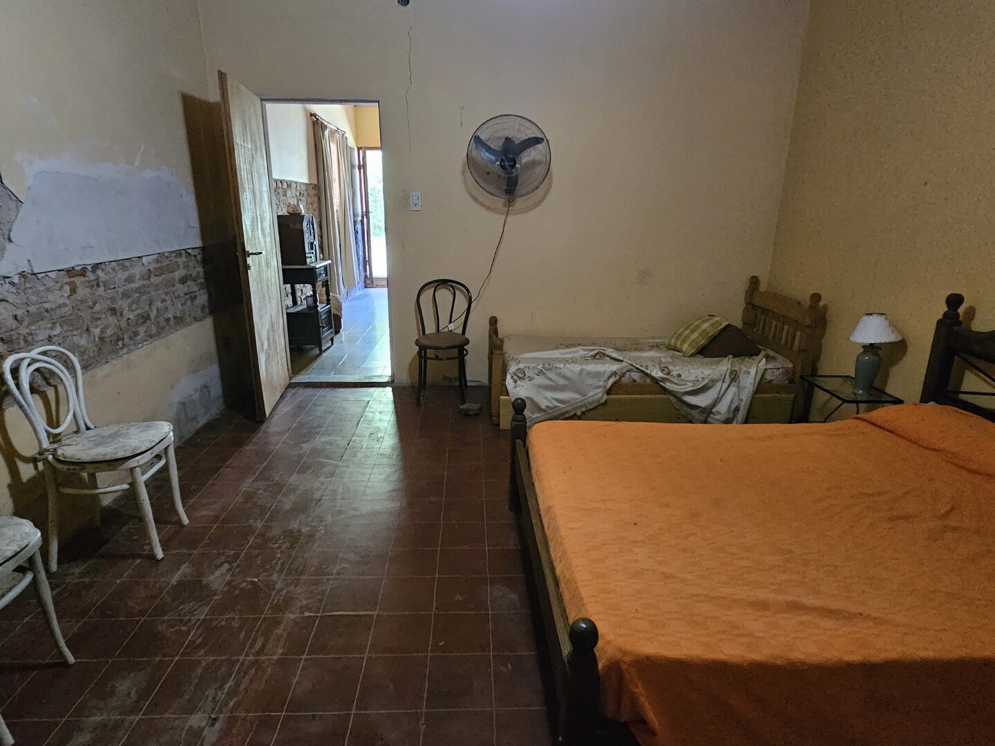 Casa quinta con excelente lote arbolado de 1.616 m2 - en la mejor zona de barrio Abadia — foto 12