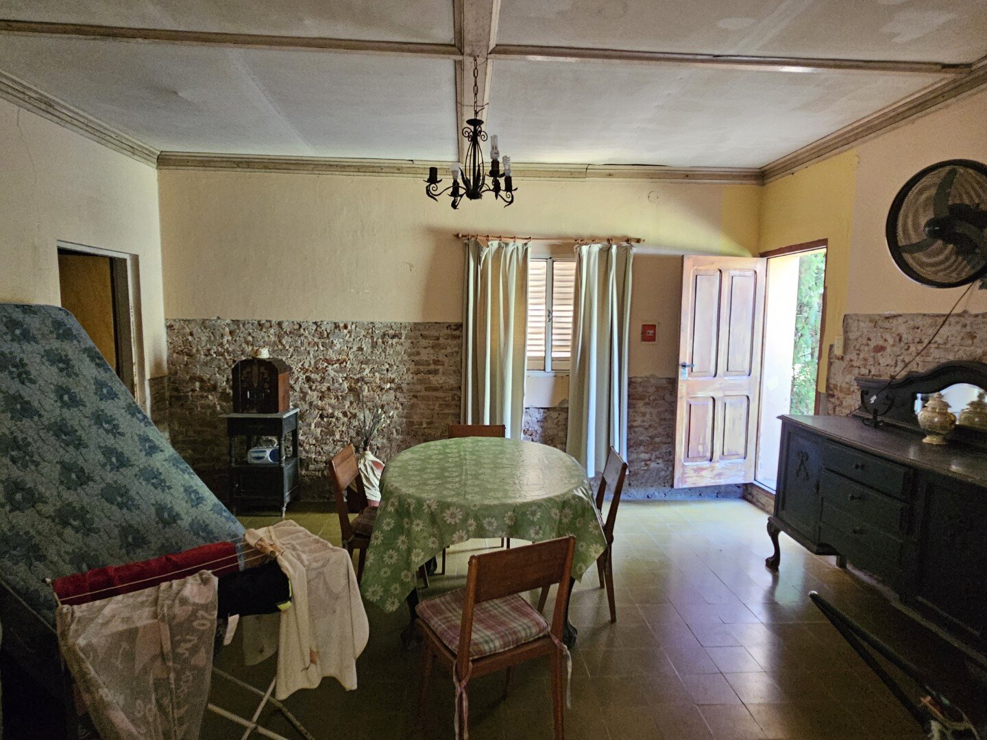 Casa quinta con excelente lote arbolado de 1.616 m2 - en la mejor zona de barrio Abadia — foto 11
