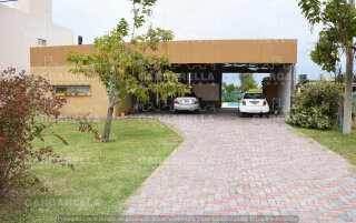 Casas - Ibarlucea - Venta