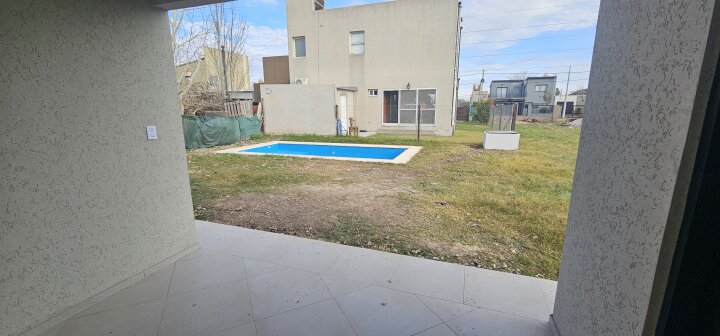 Casas - Roldan - Venta