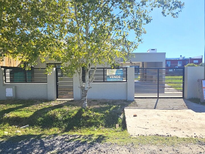 Casas - Roldan - Venta