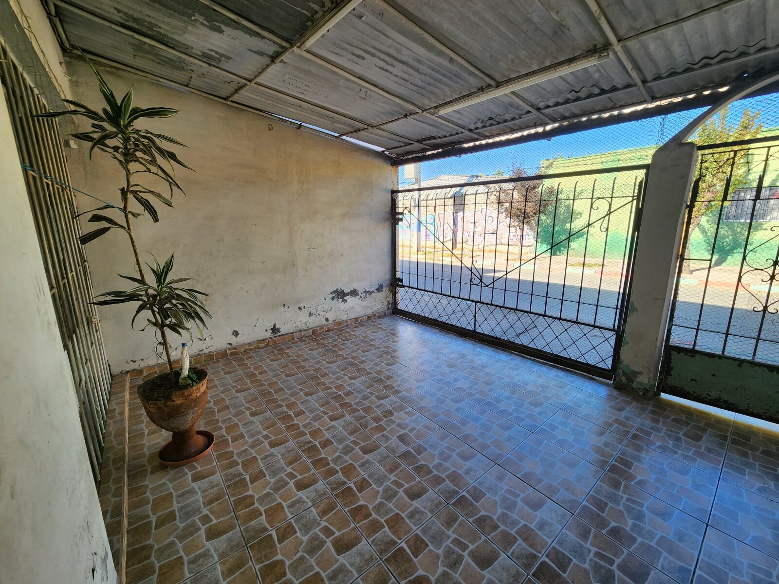 SE VENDE CASA 3D 1B ESTAC. | 200 M² TERRENO + DEPTO. INDEPENDIENTE
