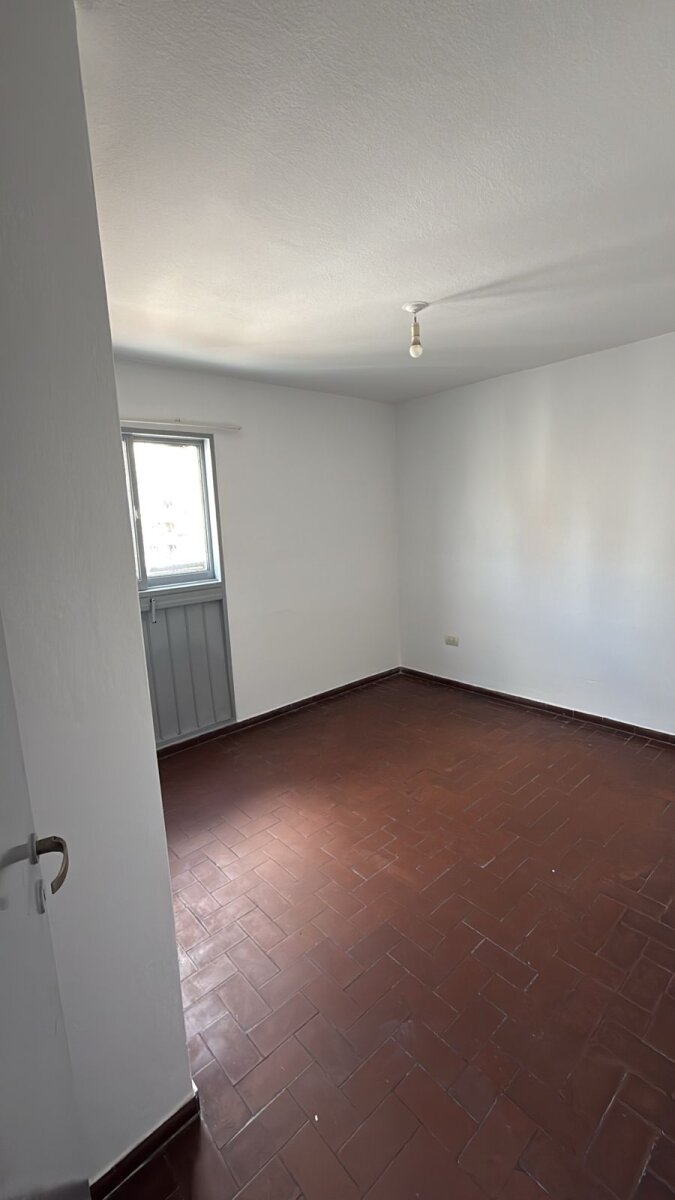 ¡Alquiler sobre Av. Colón! Depto de 1 Dormitorio con Cocina Separada – Excelente Ubicación en Alberdi - Imagen 5