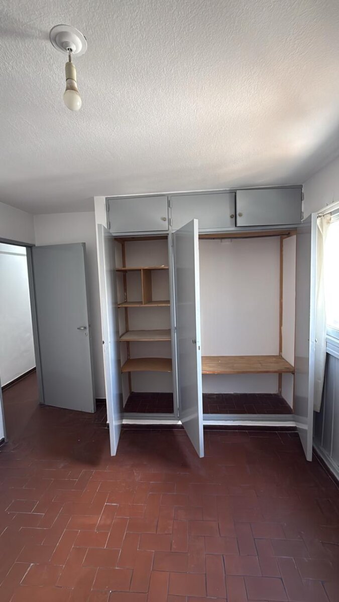 ¡Alquiler sobre Av. Colón! Depto de 1 Dormitorio con Cocina Separada – Excelente Ubicación en Alberdi - Imagen 4